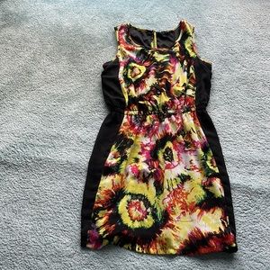 Flowery black color block sides with elastic waist